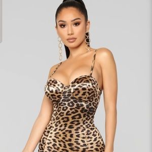 Leopard bodycon midi dress